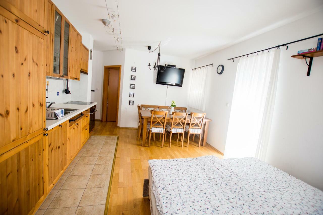 Apartment Katarina كْرانْيِسكا غورا المظهر الخارجي الصورة